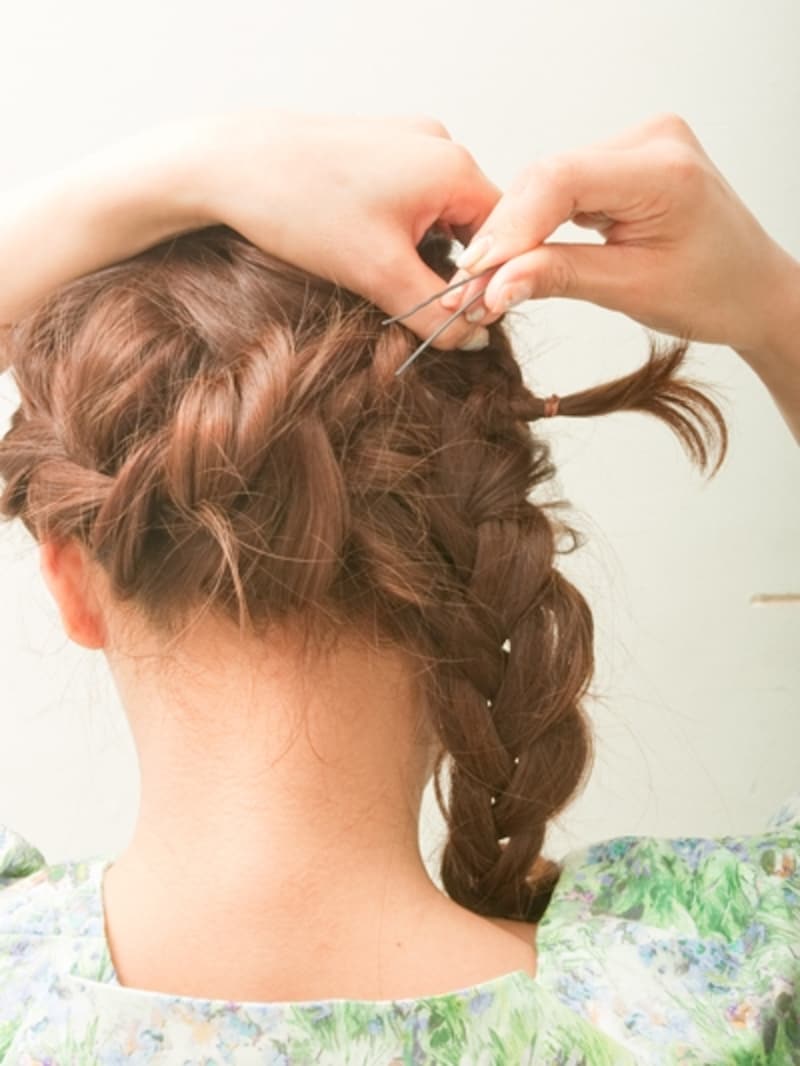 ベースになるのでピンでしっかりとめる