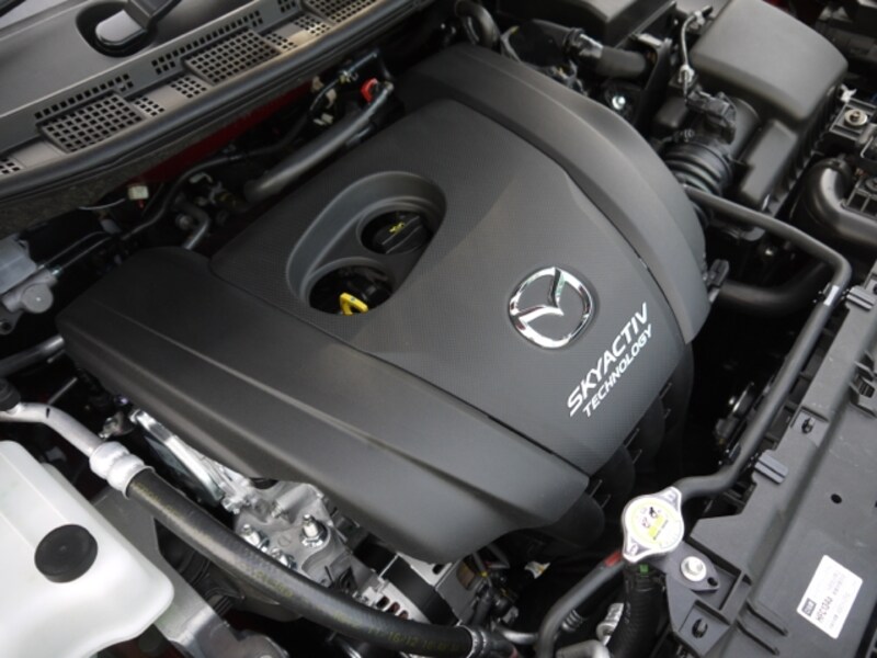 プレマシーエンジン