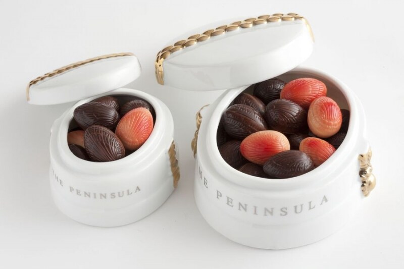 ペニンシュラハットイースターエッグボンボンショコラ