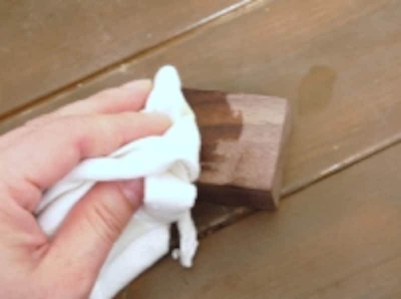 色が飴色になります