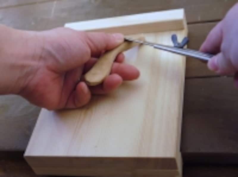 作業台にあてて使います