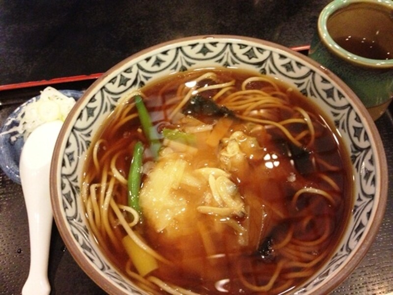 3月から5月に提供される「深川そば」