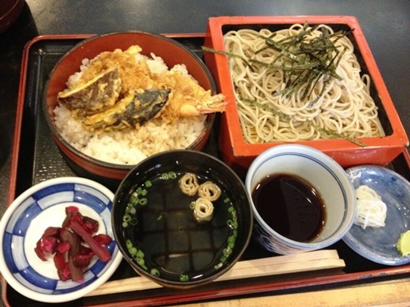 ランチ専用の「お昼のセットメニュー」