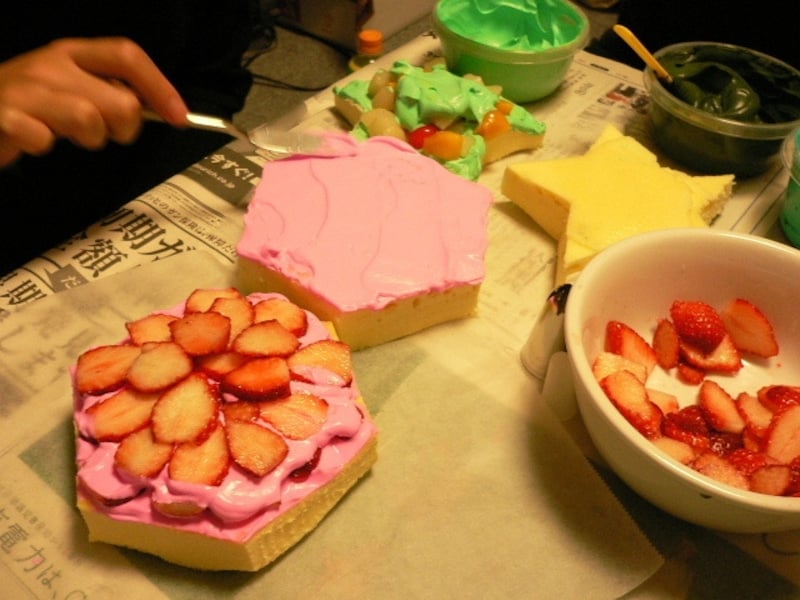 中身はもちろん、普通のケーキ