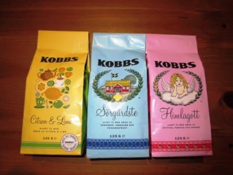 スウェーデンの紅茶が、「KOBBS(コブス)」です。スウェーデンには、おいしいフレーバーティーがたくさんあります。パッケージもかわいいですし、お値段もお手ごろ。紅茶好きの方にはきっと喜ばれると思います。