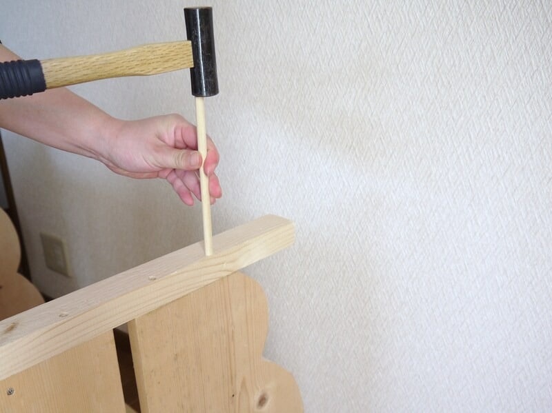 強くたたくと割れることがあります