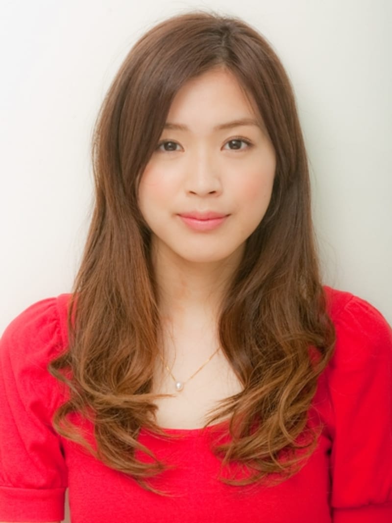 胸上のローレイヤースタイル