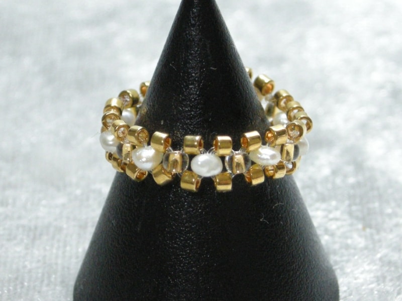 リアルジュエリーと楽しむビーズ