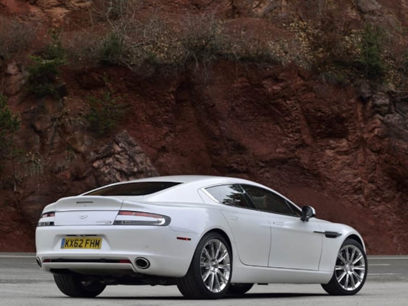 アストンマーティンラピードS