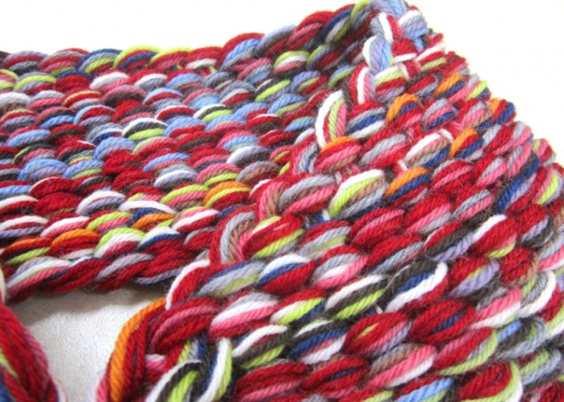 オリジナル糸のマフラー