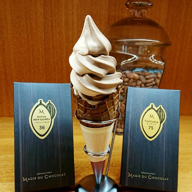 ビターもミルクもカカオの産地別チョコレートを使用