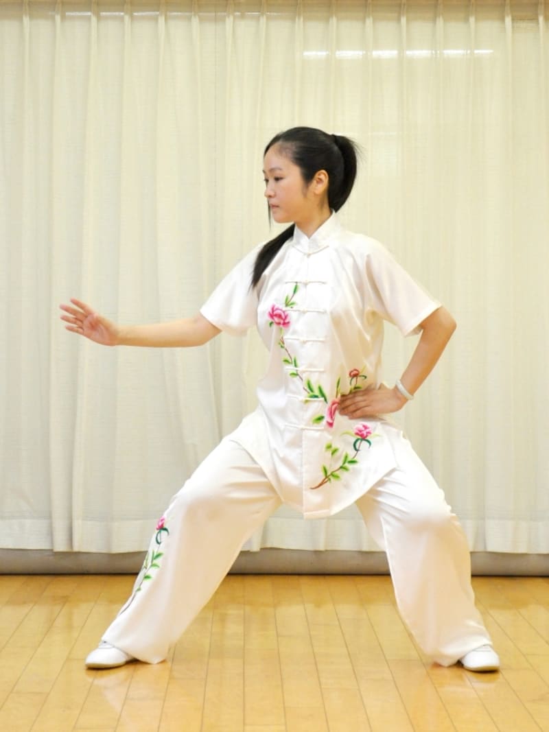 3.肩甲骨をゆるめる