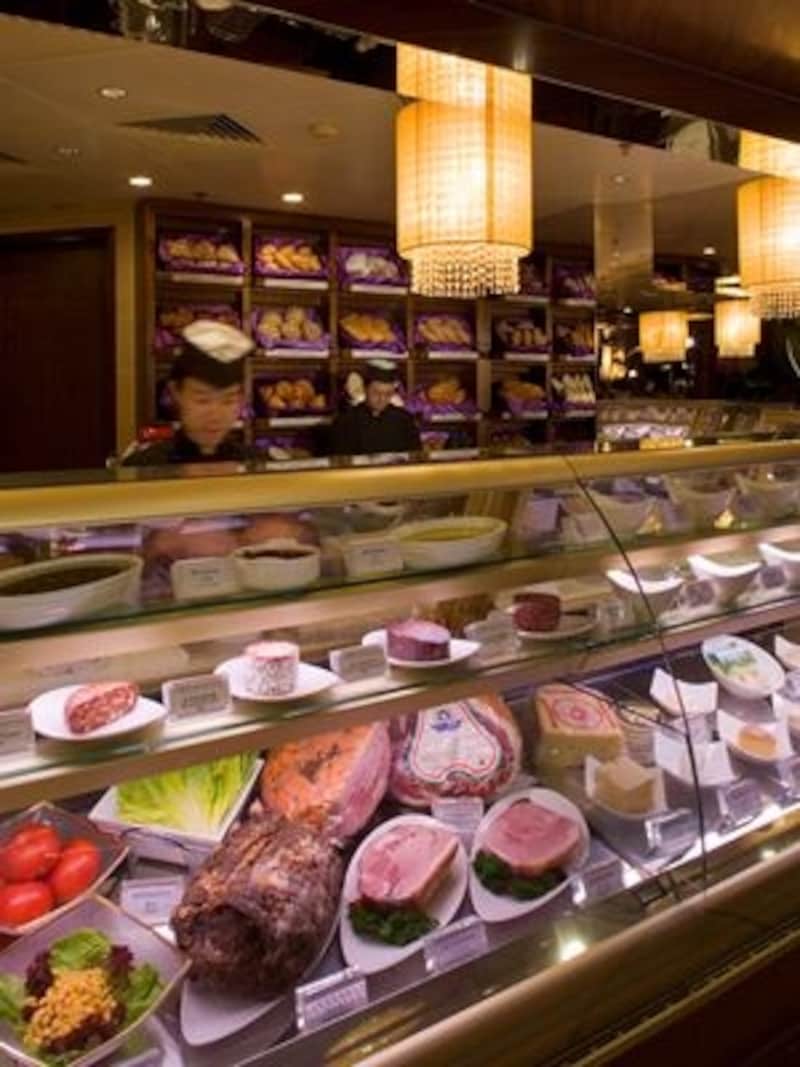 クリスタルラウンジ＆デリ (c) Hotel Lisboa Group