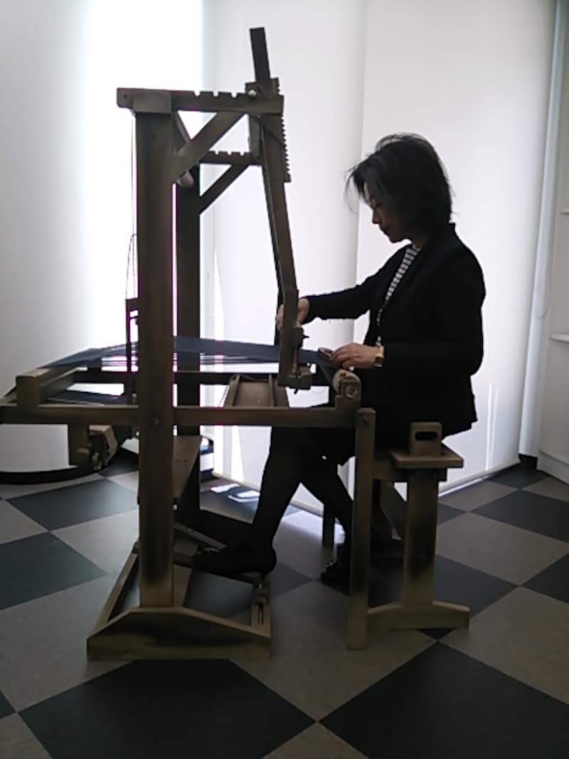 平織りの開口の仕組み