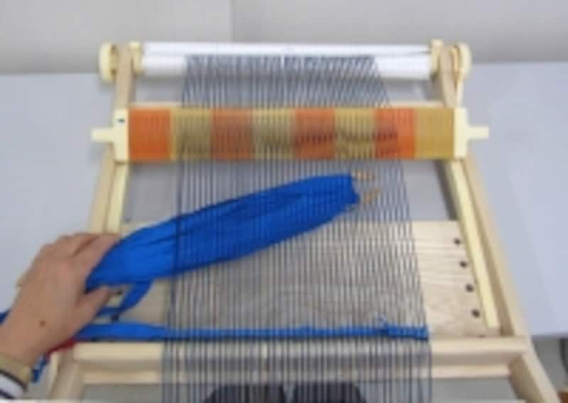 オープンリードの卓上織機