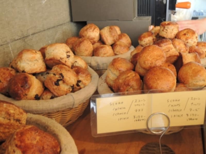 スコーン各種も人気