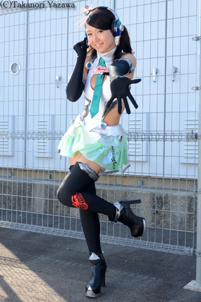 石黒エレナ／レーシングミクサポーターズ