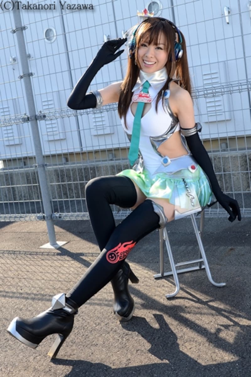 鴻上聖奈／レーシングミクサポーターズ