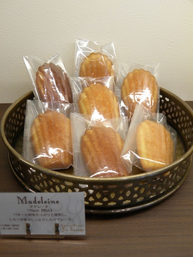 「パティスリー ユウ ササゲ」の「マドレーヌ」(180円)