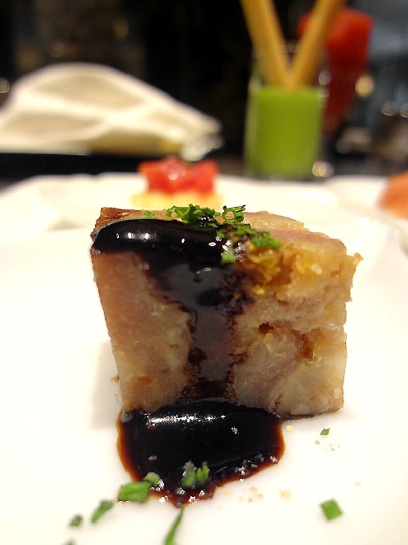 豚足とセミドライいちじくのテリーヌ仕立て