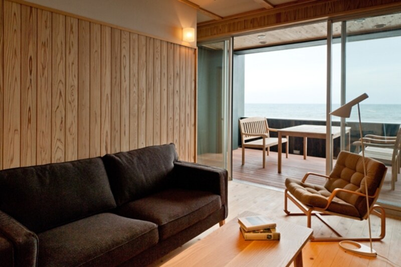 部屋からも太平洋を一望（里海邸）