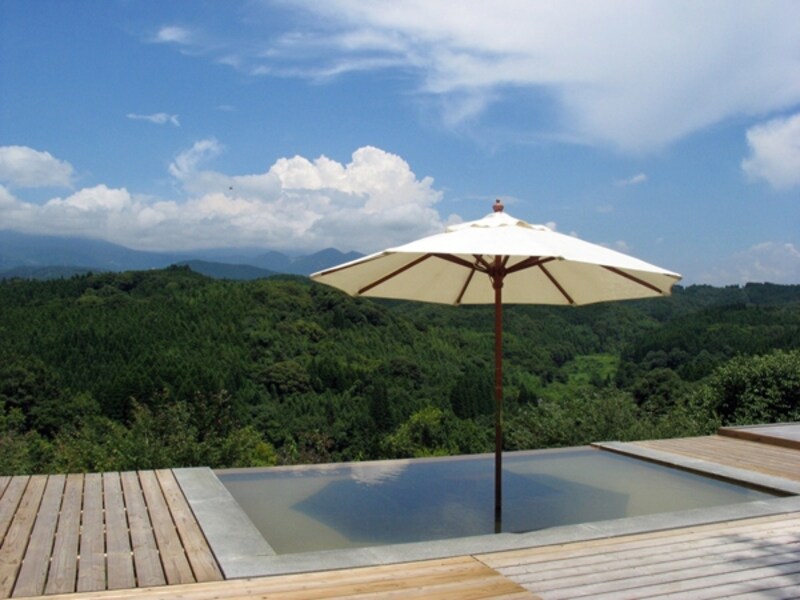 究極の絶景としてあちこちで紹介される(天空の森)