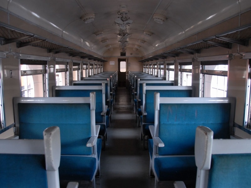 車内