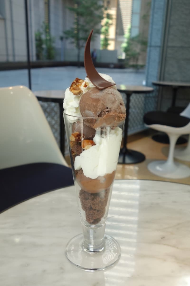 ドゥバイヨル 「パルフェショコラ」1512円（税別）