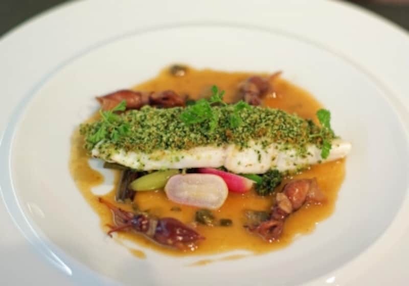 魚料理は室戸からの「メイチダイ」