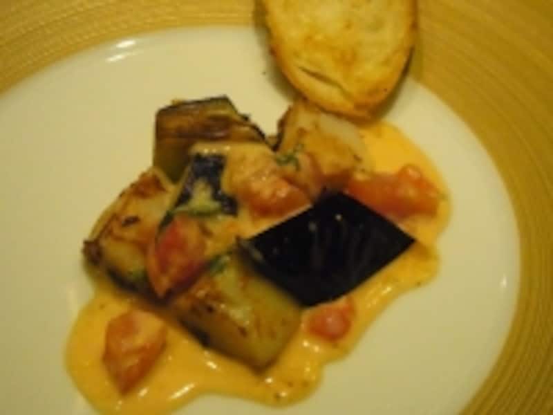 帆立貝のグリル 西京味噌とクリームのソース