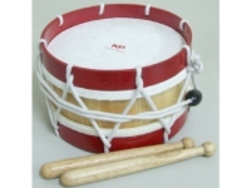 「キッズパーカッション キッズドラム」は素材も作りも本格的