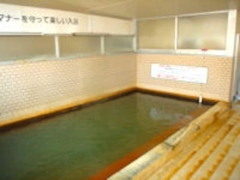 新松の大浴場