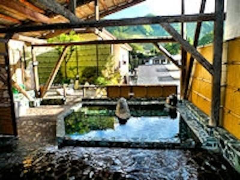 おやど湯の季の露天風呂