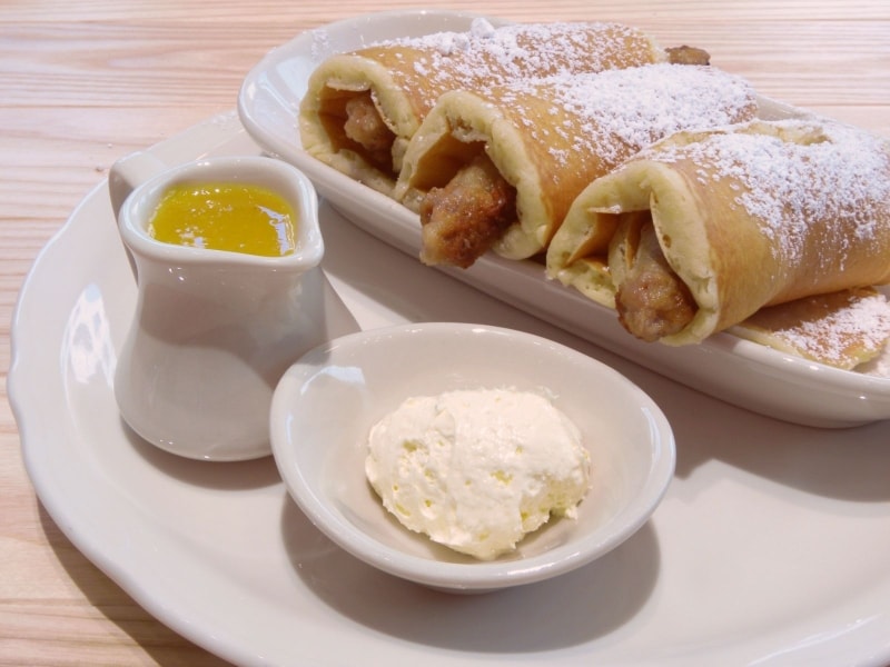 「オリジナルパンケーキハウス」の「毛布でくるんだ3匹のこぶた」(1100円)