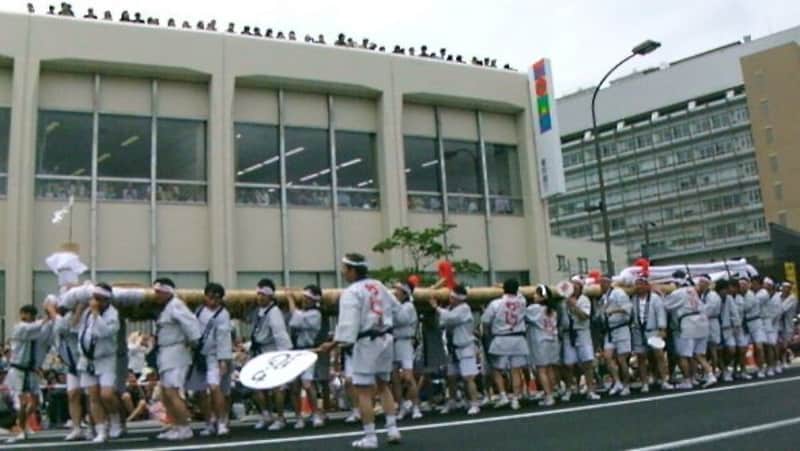 わらじまつり（1）／大わらじのパレード／東北六魂祭2013福島より