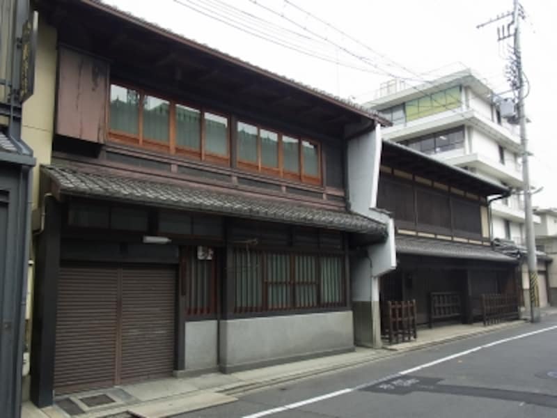 新町、町家