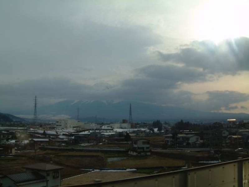 中央自動車道 都留－河口湖間（下り線）から眺める富士山