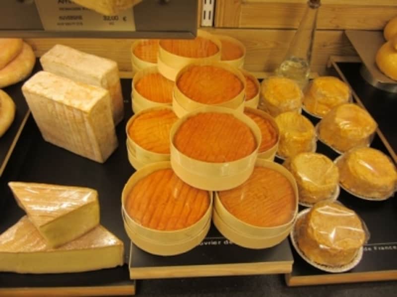 ワインに合うおつまみといえばチーズ