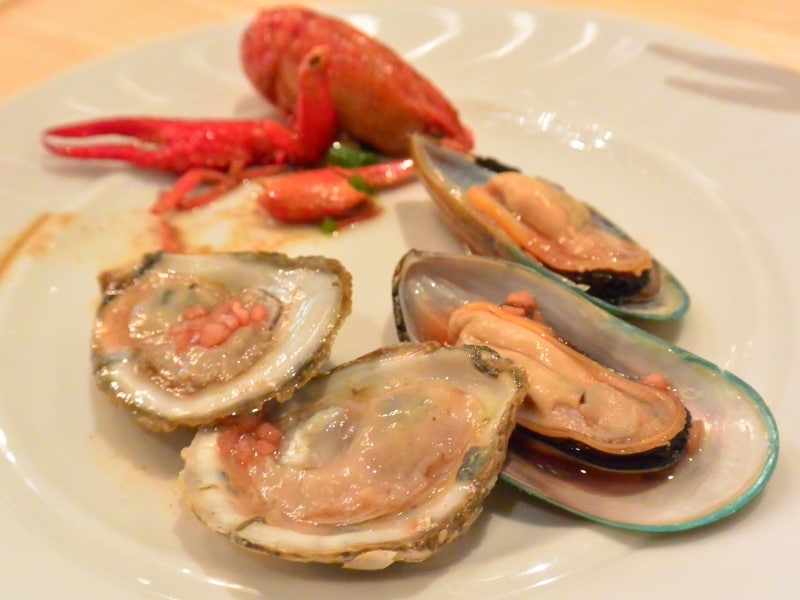 ディスプレイされると瞬時でなくなる牡蠣