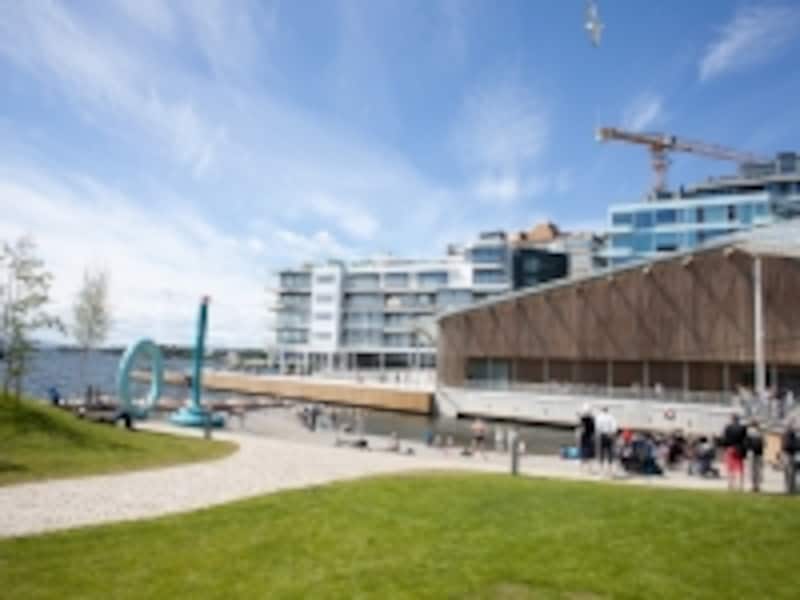 テゥーブホルメンの砂場と彫刻公園