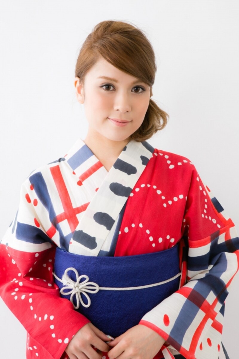 トリコロールカラーの浴衣