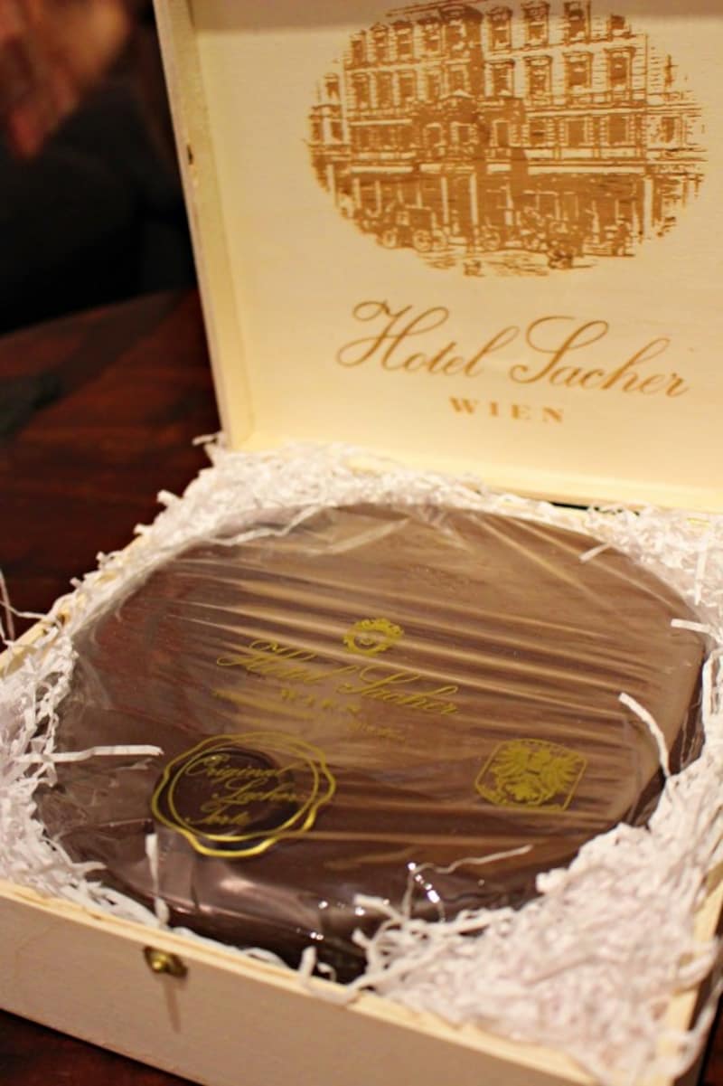 オリジナル・ザッハトルテ