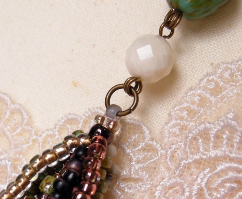 ハイブリッドシードビーズのネックレス