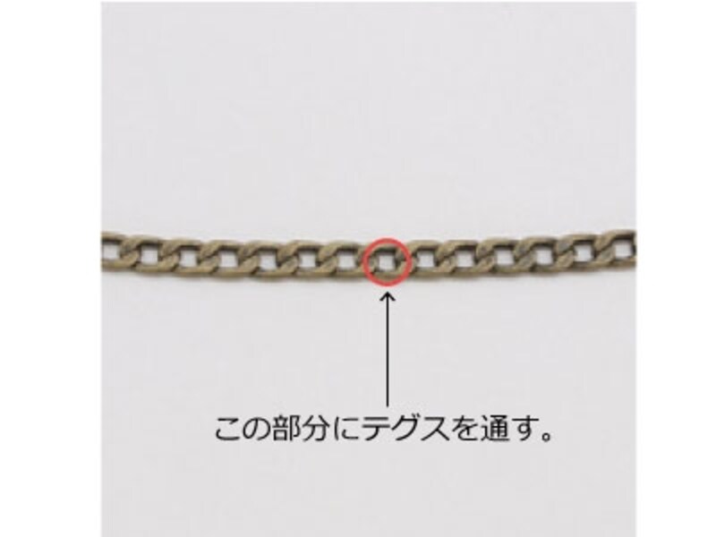 ハイブリッドシードビーズのアンティーク風ペンダント