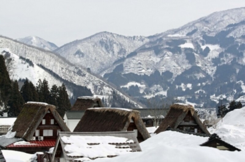世界遺産の合掌造りに泊まれる民宿 勇助 飛騨高山 白川郷の観光 旅行 All About 世界遺産の合掌造りに泊まれる民宿 勇助 飛騨高山 白川郷の観光 旅行 All About