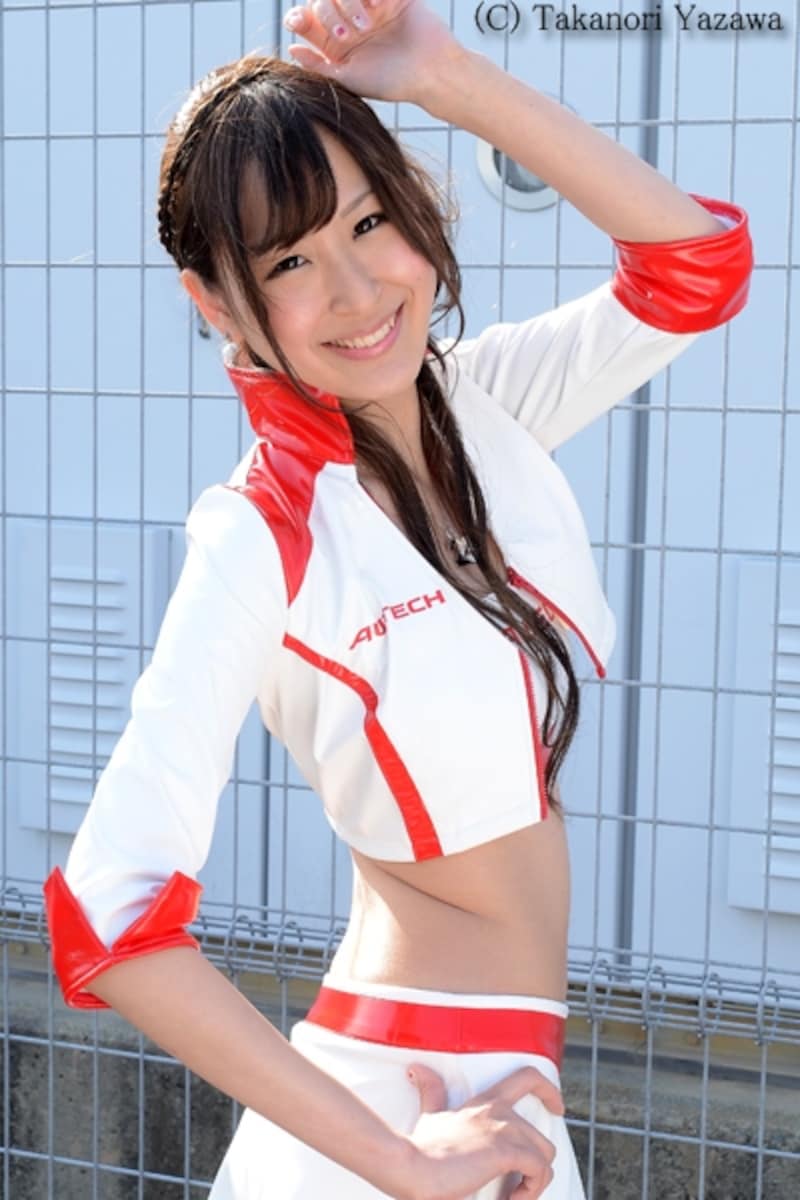 山本捺生／AUTECH レースクイーン