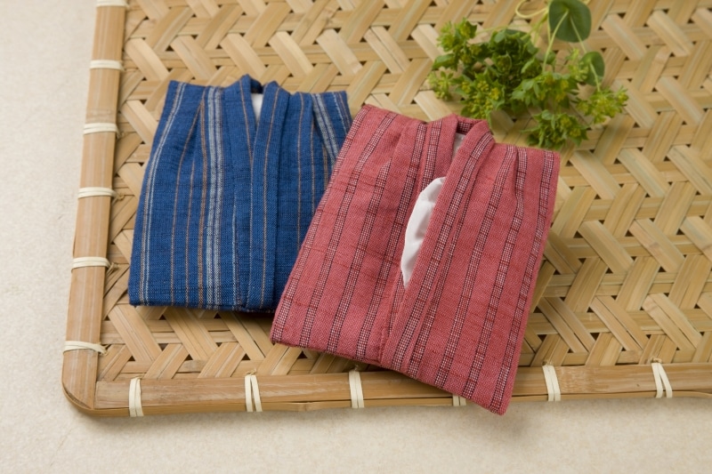 会津木綿で作った着物形ポケットティッシュケース。作品undefined佐々木文子