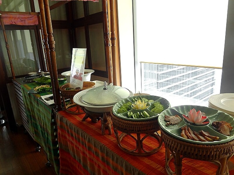 マンゴツリー東京 屋台ブッフェ台