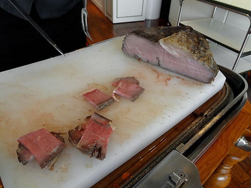 和田倉噴水公園レストラン&nbsp;ローストビーフ