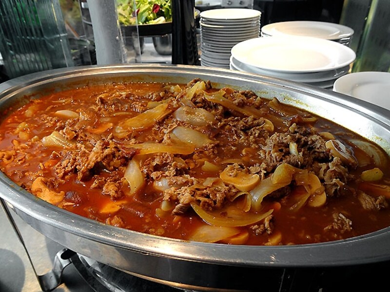 オールド マンズ アン ハッシュドビーフ